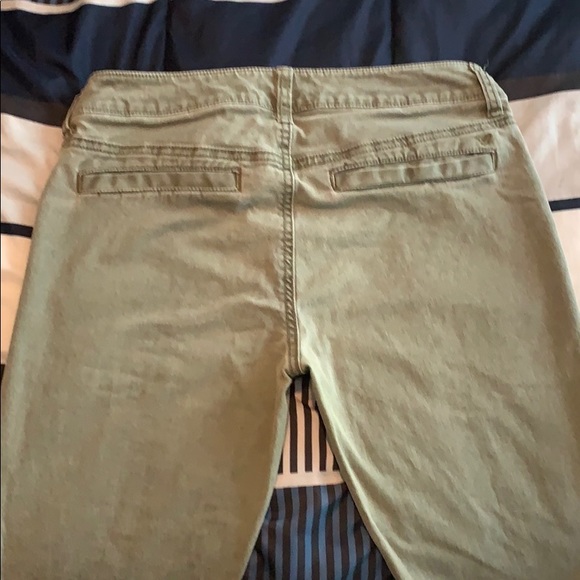 Olive Green American Eagle Skinny Jeans - Picture 3 of 6